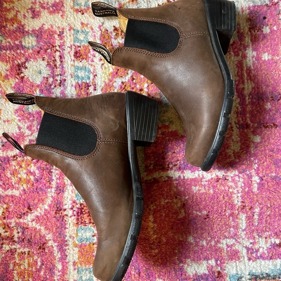 Blundstone Brown Women’s Boots - Picture 3 of 5
